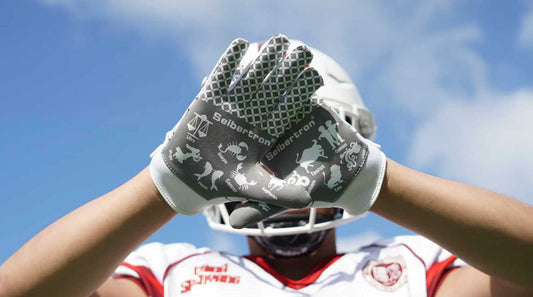 Receiver Football Gloves Wholesale: Key Factors for Sports Brands and Distributors