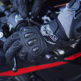 カラー:ブラック | バッチ:sps4-シーン-20260716 | ロール:シーン-05 | Seibertron SPS-4 冬用防水バイクグローブ ブラック 走行シーン 05
